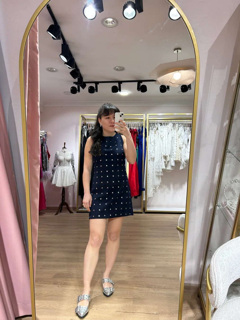 Gümüş Taş Detaylı Lacivert Elbise